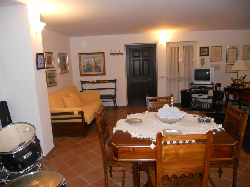Villa Eleonora Formia Zewnętrze zdjęcie