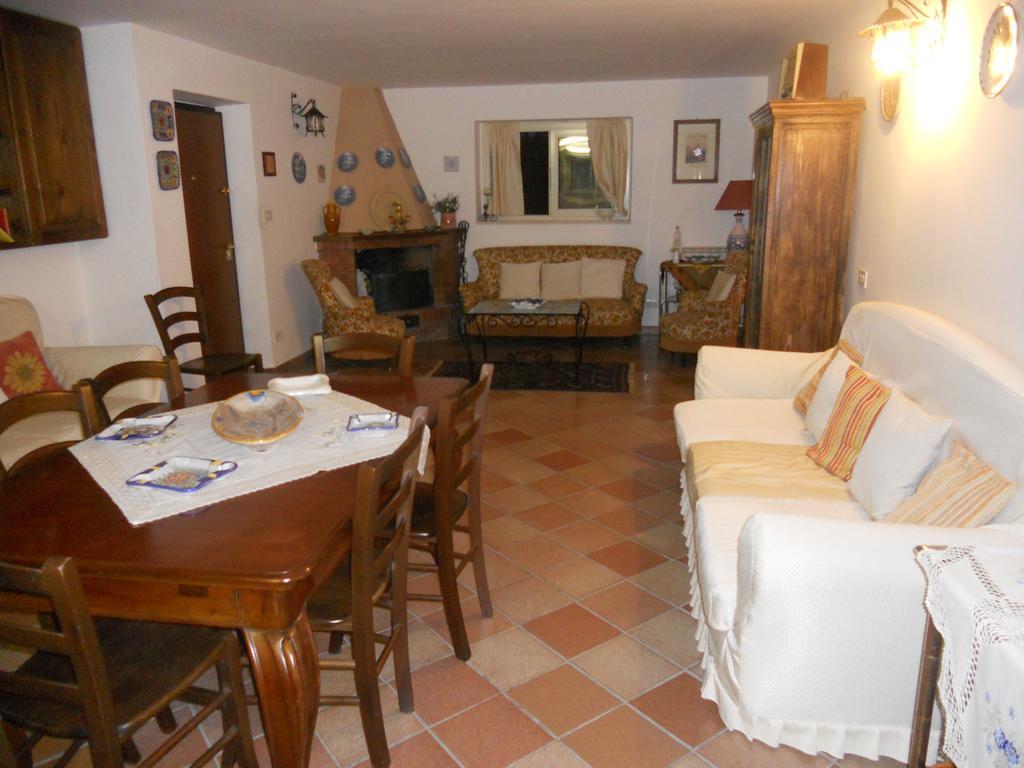 Villa Eleonora Formia Zewnętrze zdjęcie